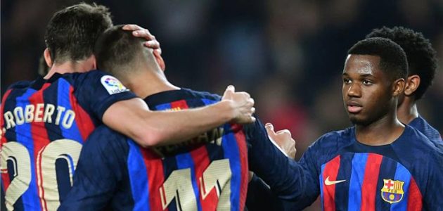 سبورت: 3 مدافعين من برشلونة مطلوبين في الدوري الإيطالي